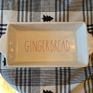 Rae Dunn gingerbread pan